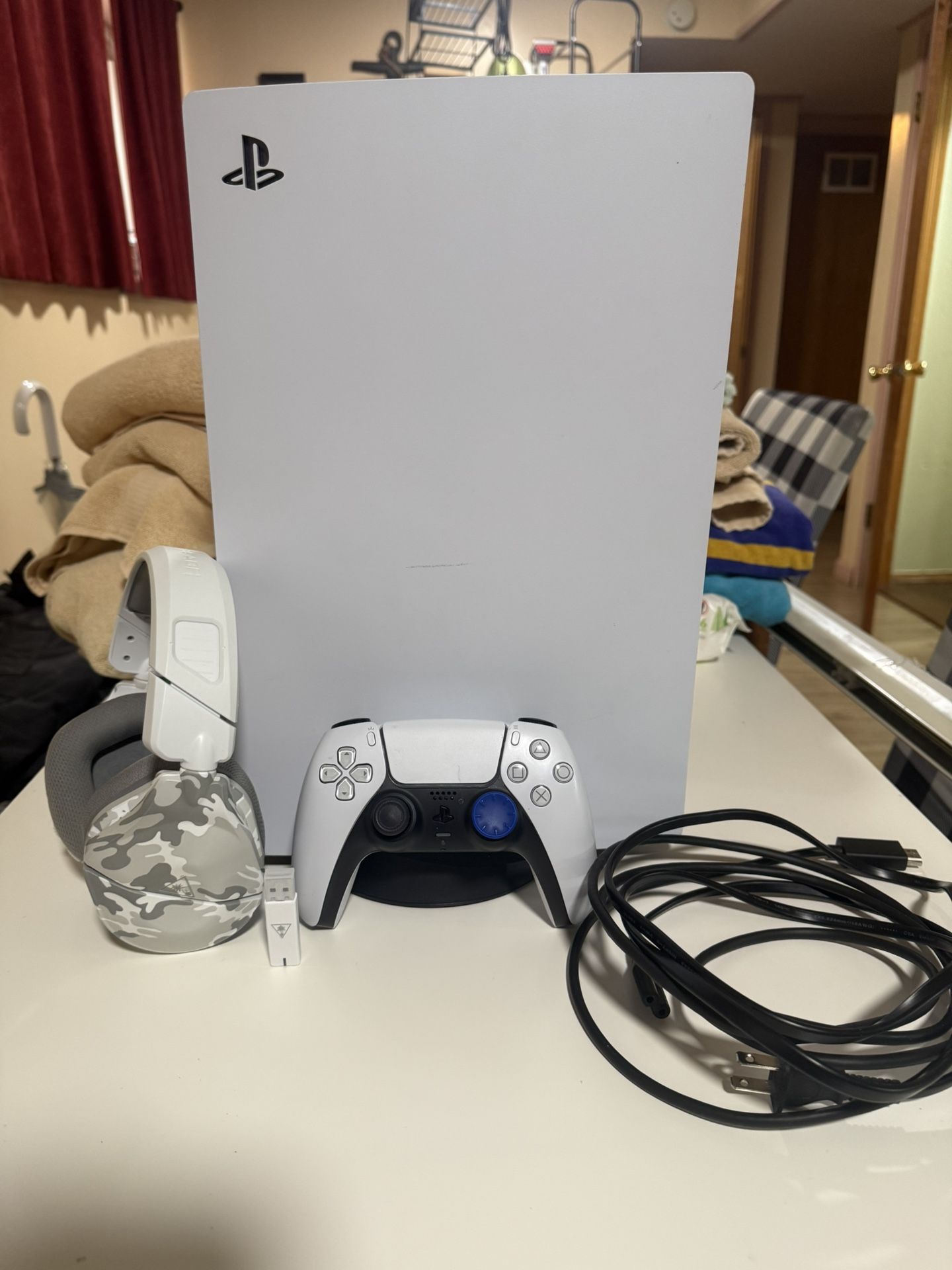 PS5 (DISC) 4 Pokemon