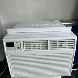 TCL Window AC 10000 BTU