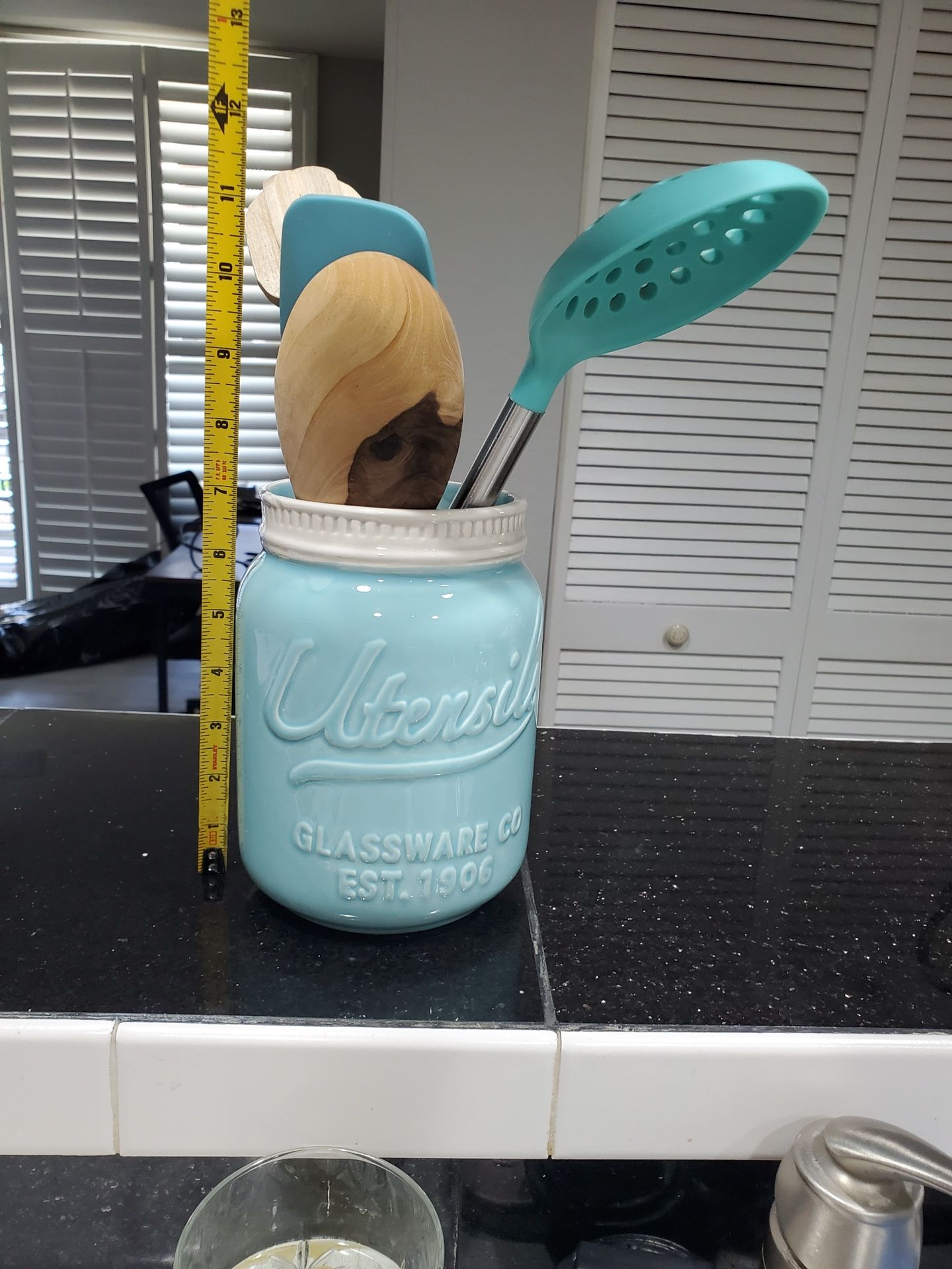 Large Ceramic Kitchen Utensil Holder, Great Condition