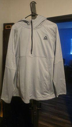 REEBOK SWEATSUIT