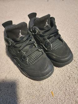 Kids Jordan 4s Size 9c