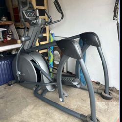 ELLIPTICAL EXERCISE MACHINE