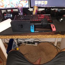 Nintendo Switch 