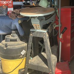 18” Delta Scroll Saw With Stand