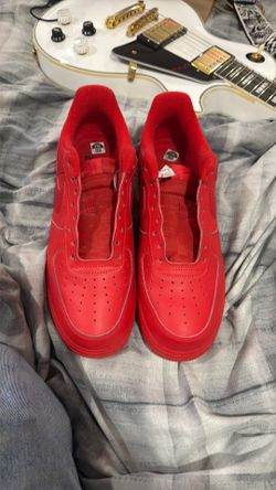 10.5 Red Air Force ones no laces