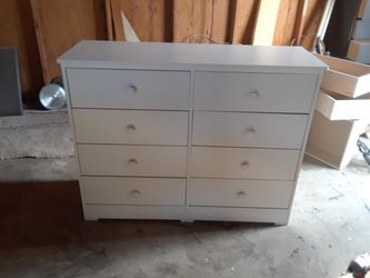 8 drawers