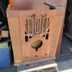 Antique Crosley Tombstone Radio Model 534 Wood cabinet Classic Vintage