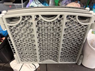 Baby gate