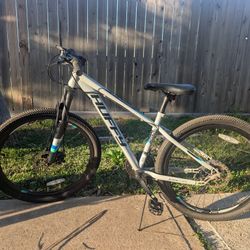 Huffy Scout - 26"  Dual Suspensions Mountain bike 