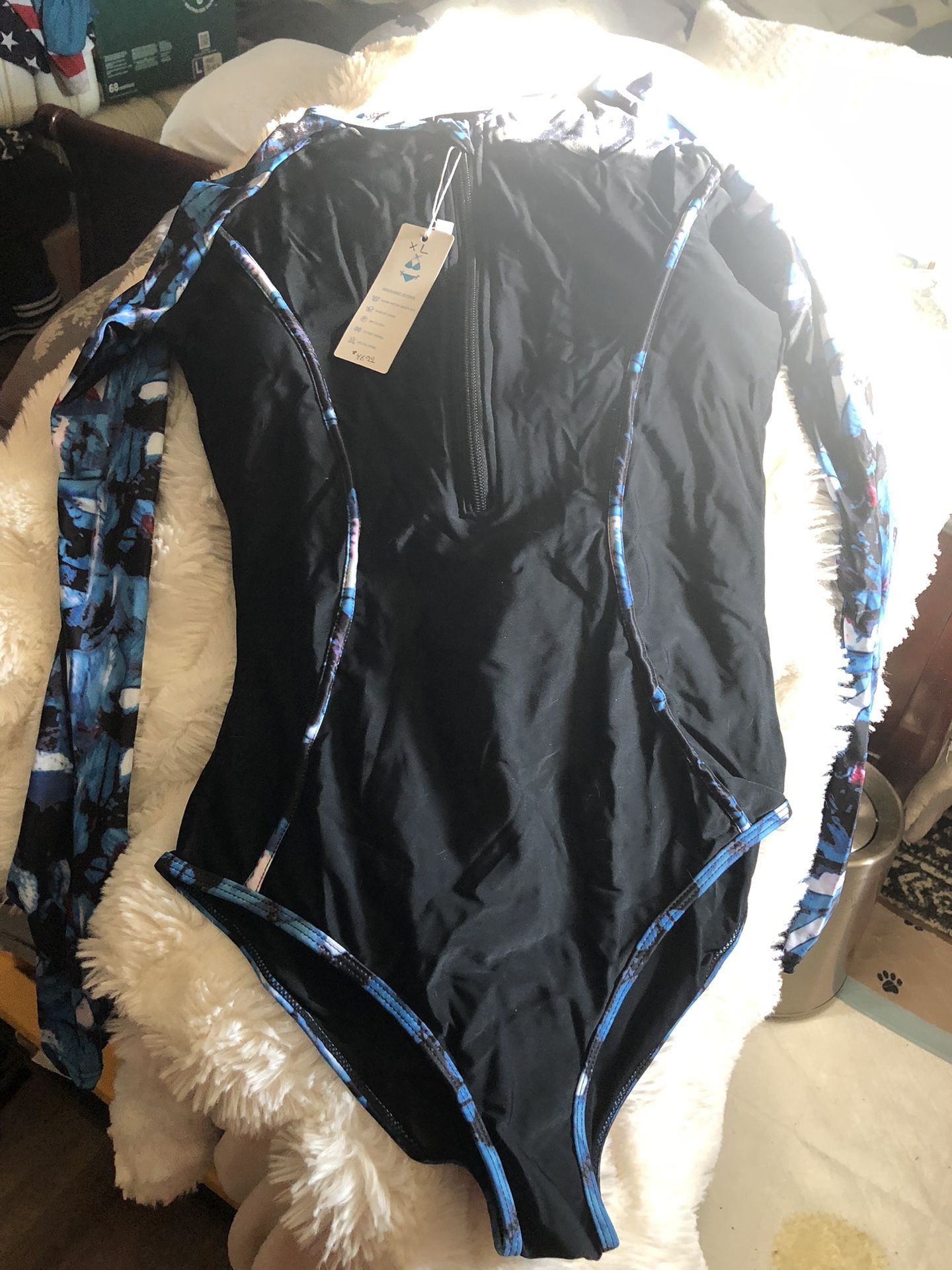 BeachSissi XL Long Sleeve Ocean Swimware-New