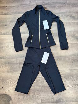 Lululemon Black Jacket and Leggings Set