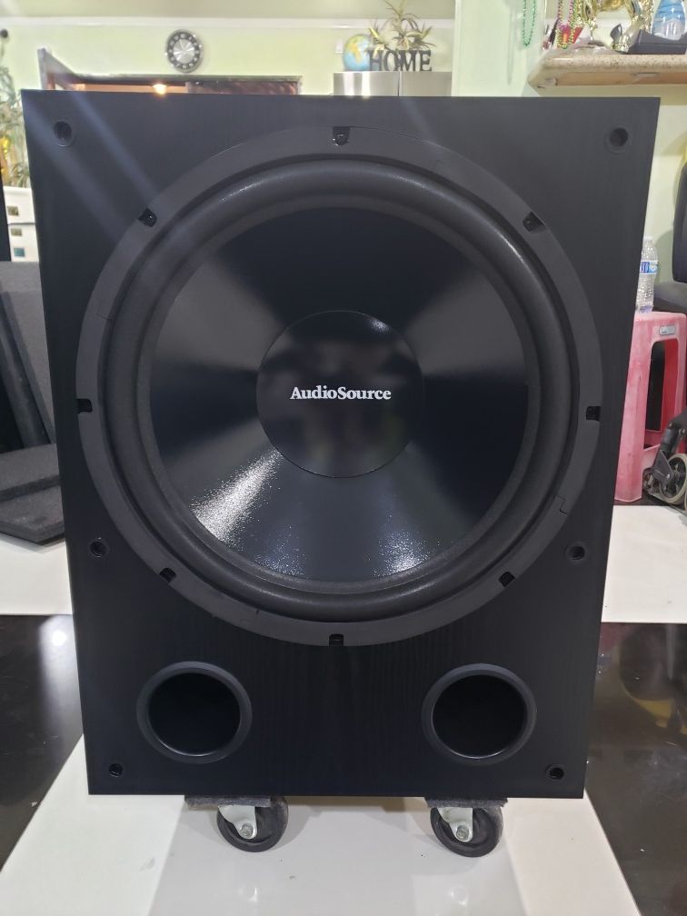 Audiosource 15" Subwoofer excellent condition perfectly working very nice sound