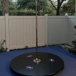 Portable Pole Stage