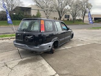 2001 Honda CRV Parts (Parts Car)