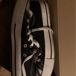 Black Converse