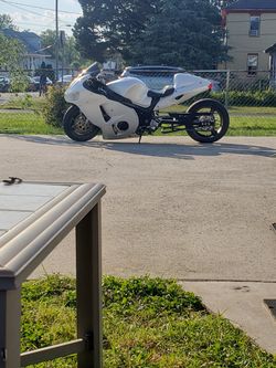 2001 Suzuki GSX 1300