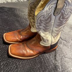 Cowboy boots Tony llama size 10