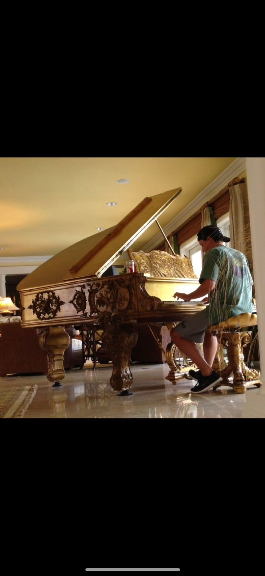 Knabe Good Leaf Piano
