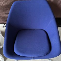 Allermuir Open Lounge Chair, A642