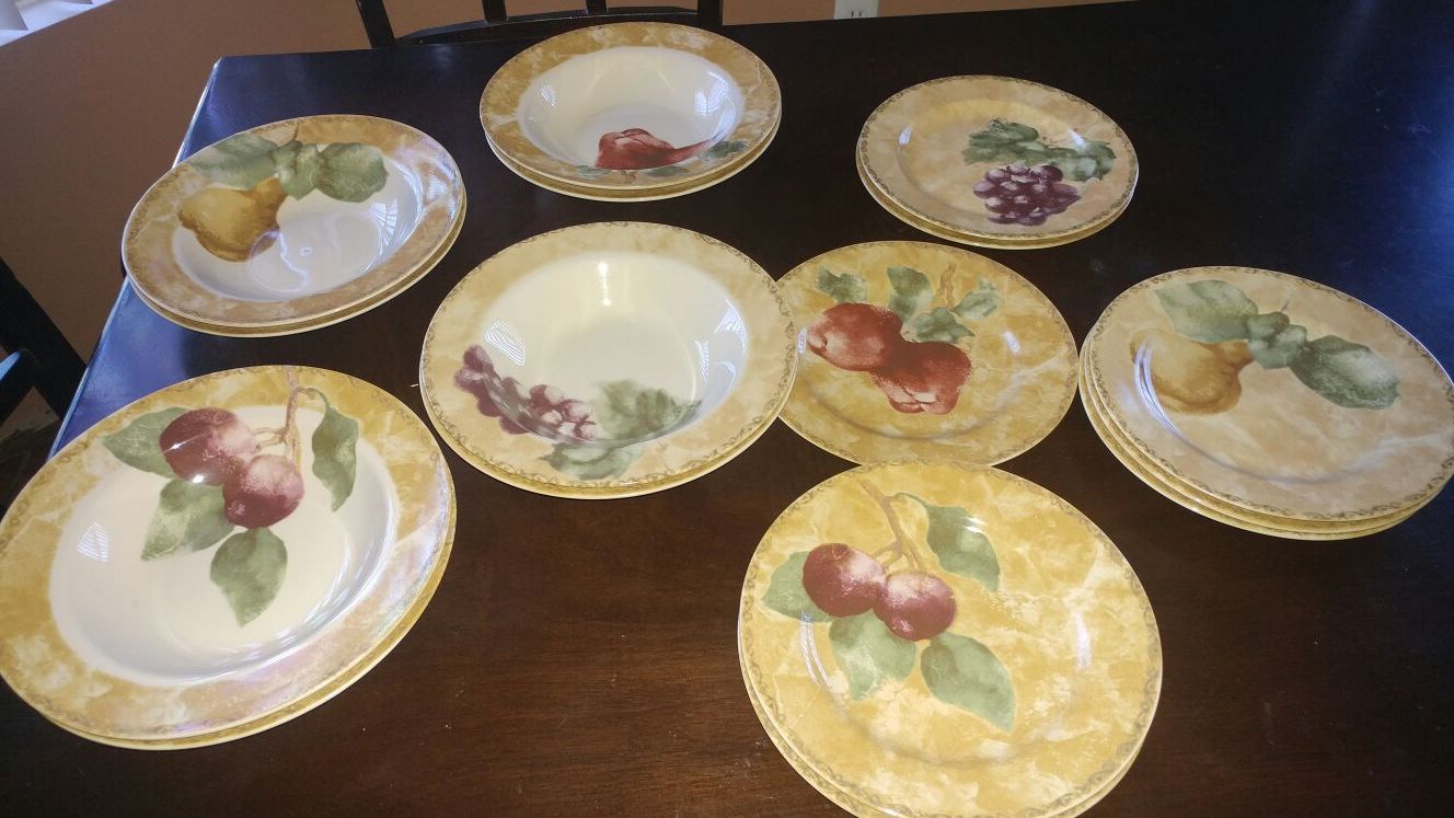Cheri blum 222 fifth Cortland dishes