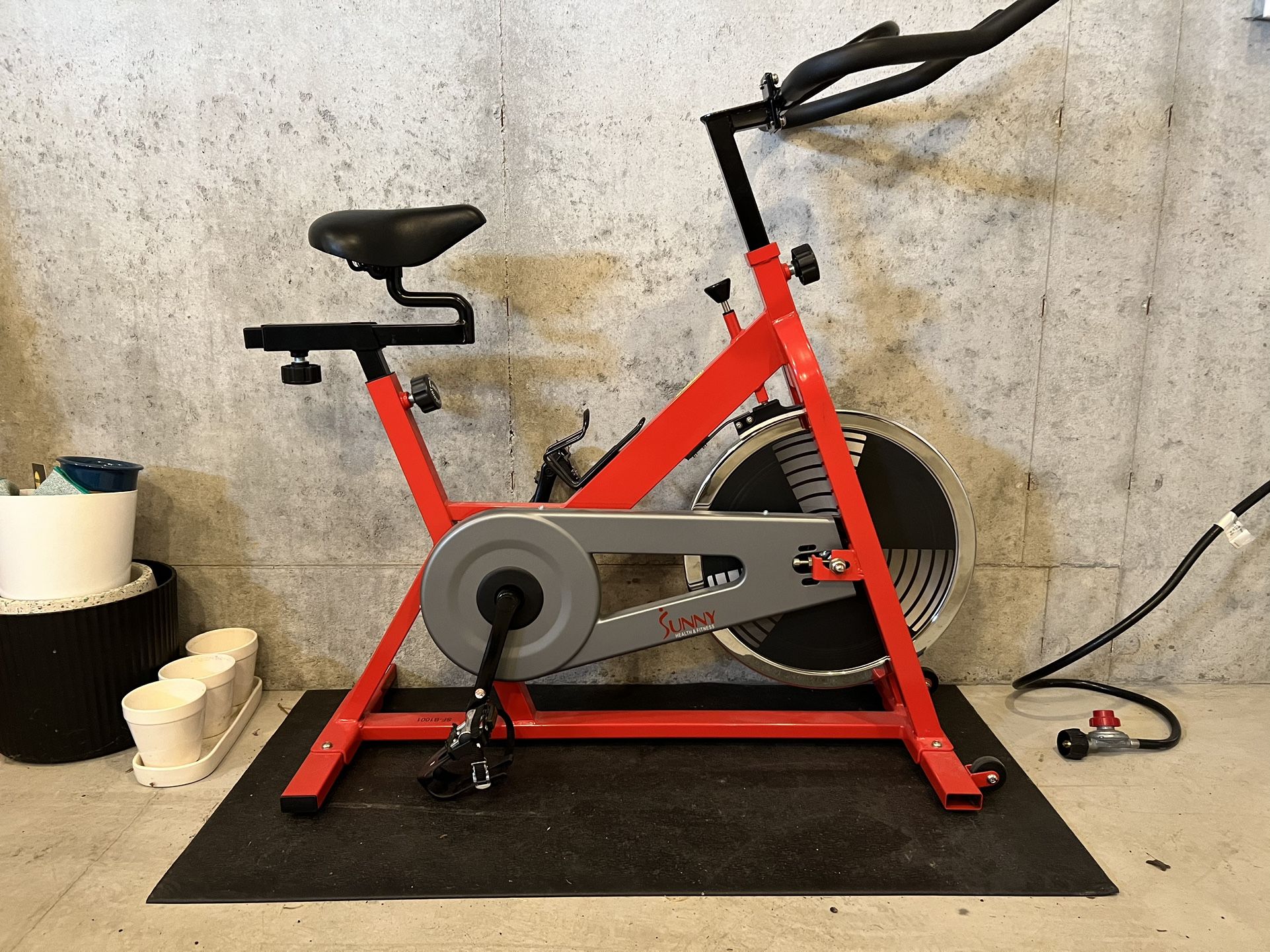 Sunny Health & Fitness Stationary Indoor Cycling Exercise Bike - SF-B1001