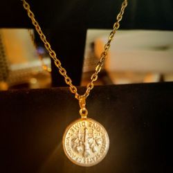 Gold DIME PIECE Pendant And Gold Tone Chain