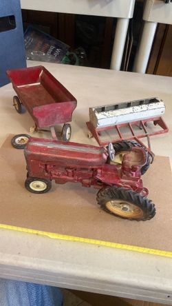Antique toy. Needs rehab by craftsman