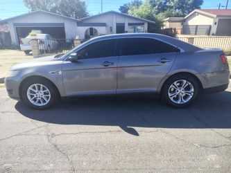 2013 Ford Taurus