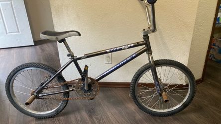 Diamond back BMX bike