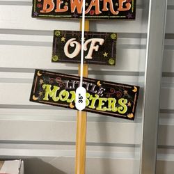 Spooky Yard Stake - HALLOWEEN Decoration