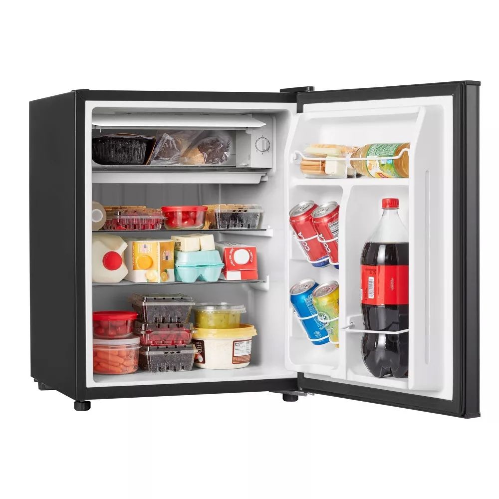 Very Very Good Condition Proctor Silex 2.5 cu ft Mini Refrigerator - Black