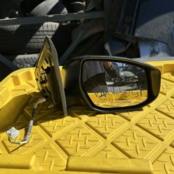 2015 Sonata Right Passenger Mirror