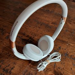 Sennheiser HD 2.30 Slim Lightweight Foldable Headphones White with 3-Button Remote