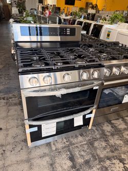 Double Oven Stove LG with Airfry