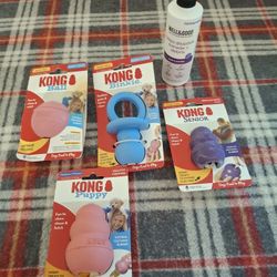 NEW lot of 5 Kong Dog Ball Bunkie Puppy Senior Treat Chewing Toys  & ear cleaner