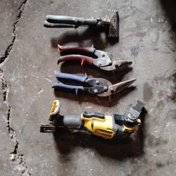 Toolssssdd & DEWALT 20V 