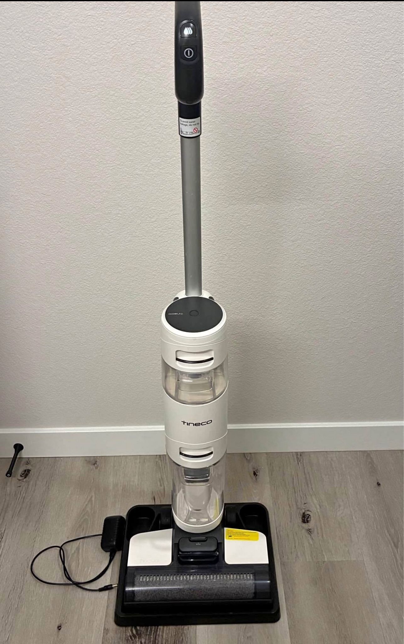 Tineco iFLOOR 3 Breeze Complete Wet Dry Vacuum Cordless Floor Cleaner and Mop