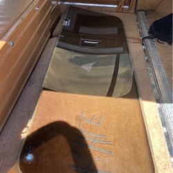 Quarter Glass
