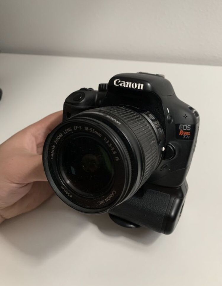 Canon T2i with Battery Grip