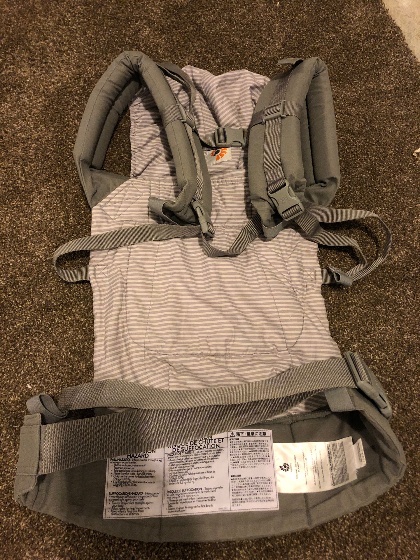 Ergo baby carrier