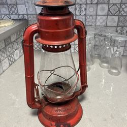 Kerosene Lamp 