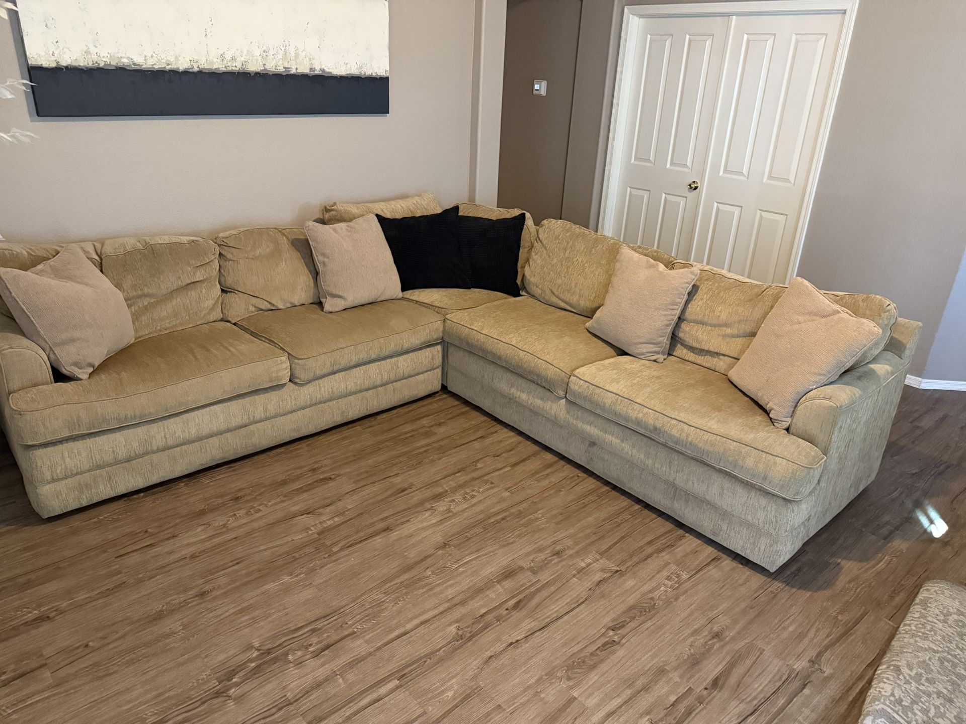 Sectional Sofa
