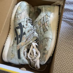 ASICS Size 9