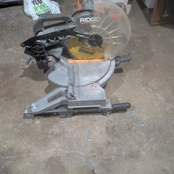 12 Pulgadas Ridgid Saw