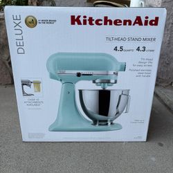 KitchenAid Deluxe Series 4.5 Quart Tilt-Head Stand Mixer, Model KSM97MI