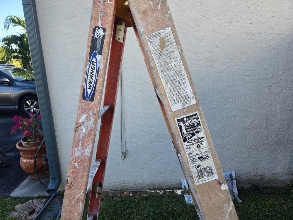 Werner 6 foot ladder 300lb capacity