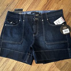 New with tags denim shorts Size 14