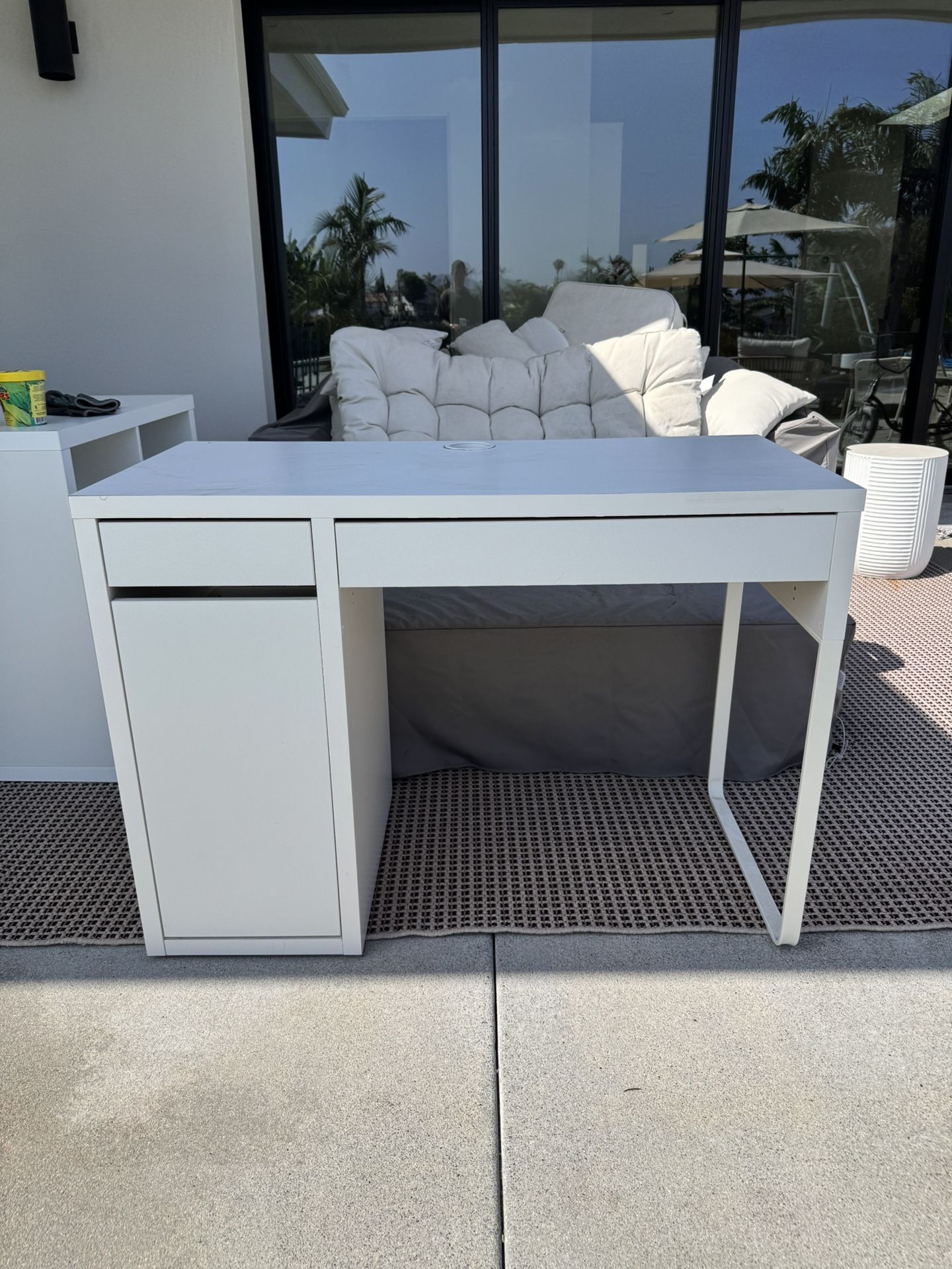 Ikea Micke Desk