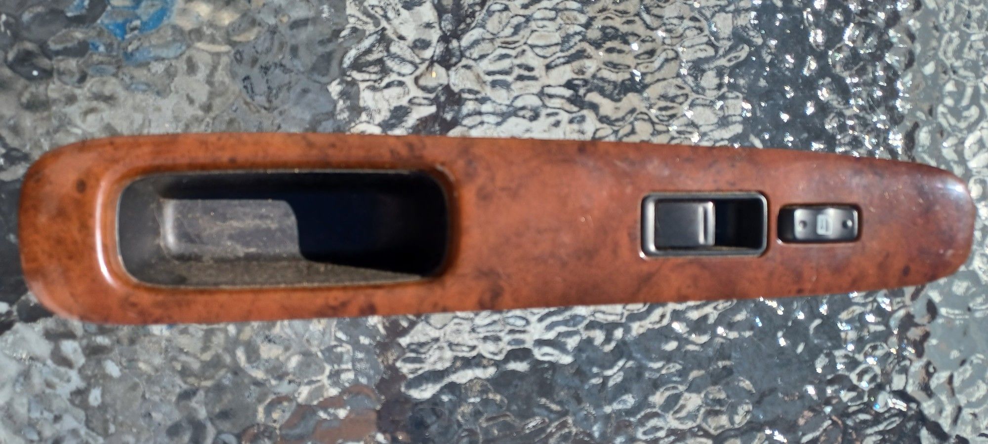 2000-2004 Toyota Avalon Window Switch Rear Right Passenger Side Woodgrain OEM