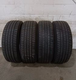 Full set of 4 Michelin defender tires 235/55r19 with over 4/32 and 5/32” tread depth, no punctures